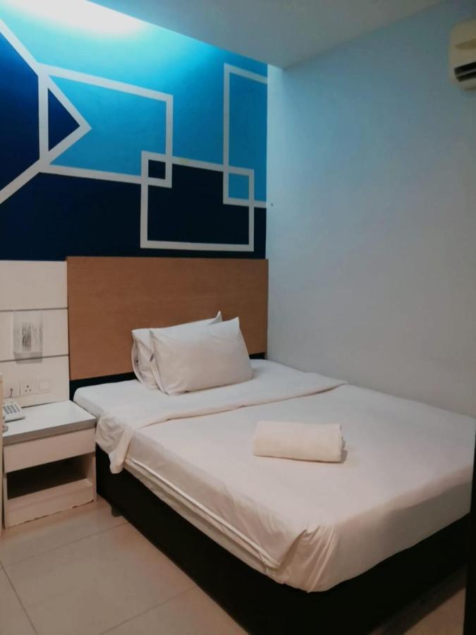 Bangi Business Hotel Kampong Sungai Ramal Dalam Dış mekan fotoğraf