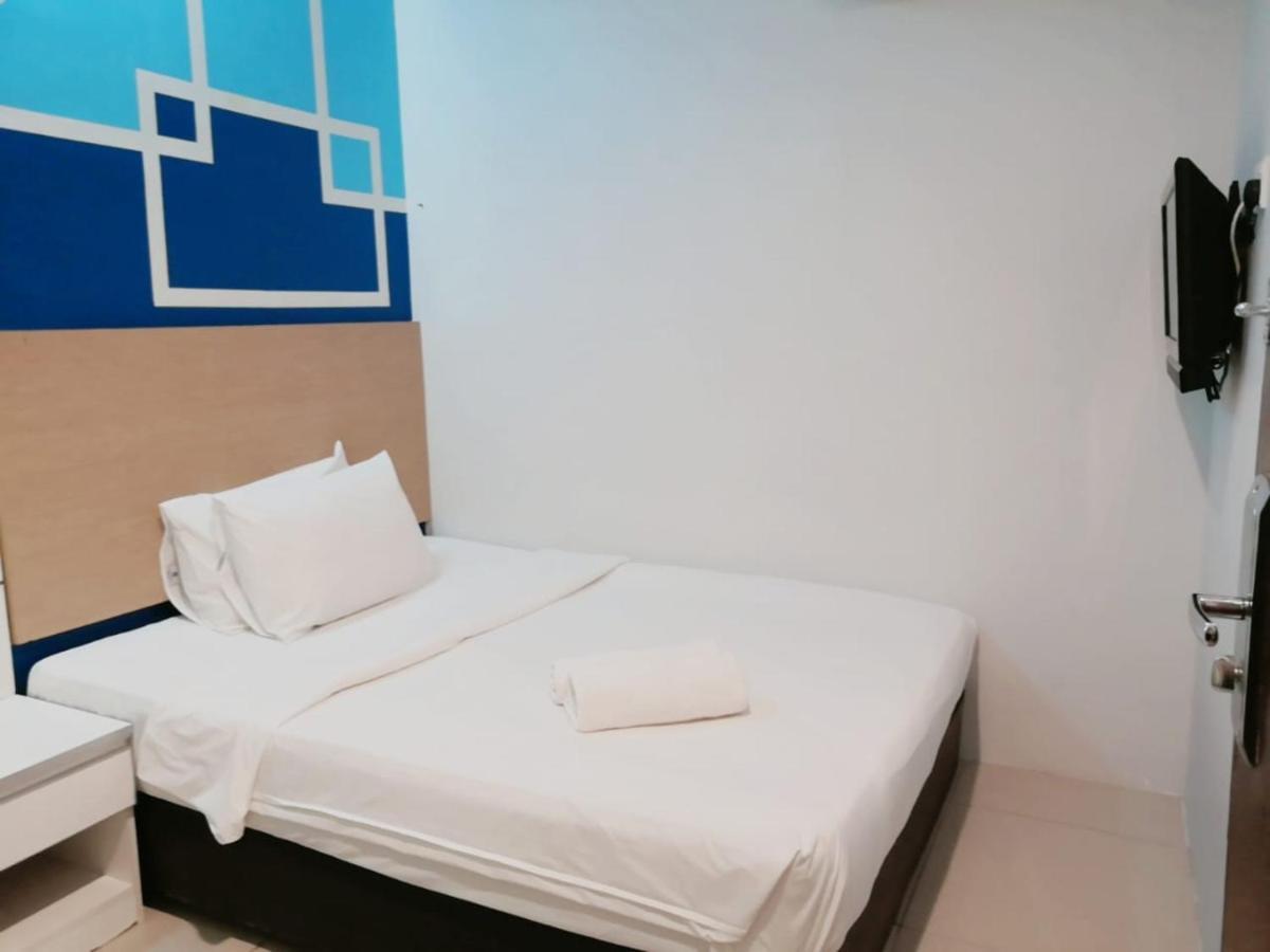 Bangi Business Hotel Kampong Sungai Ramal Dalam Dış mekan fotoğraf