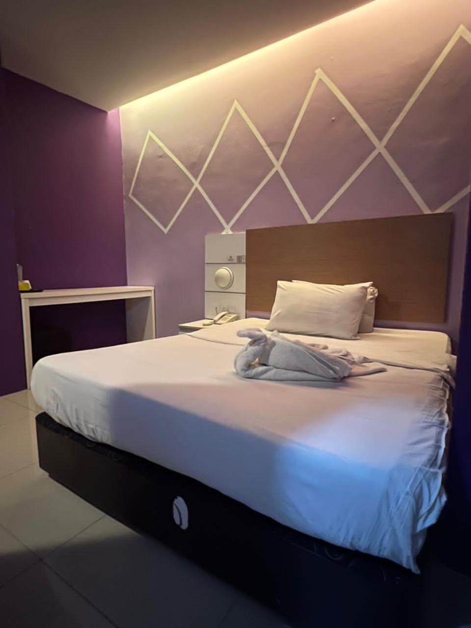 Bangi Business Hotel Kampong Sungai Ramal Dalam Dış mekan fotoğraf