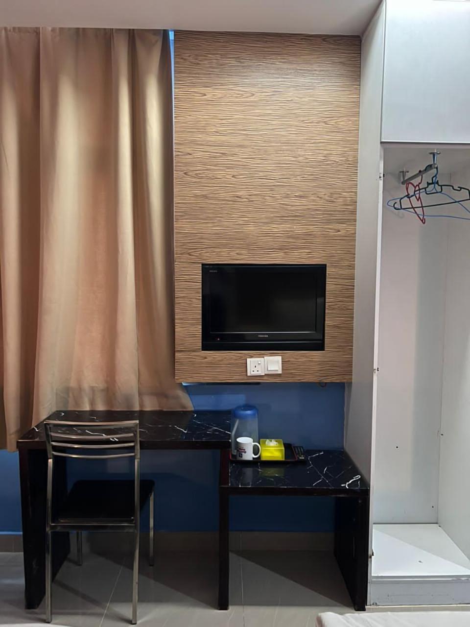 Bangi Business Hotel Kampong Sungai Ramal Dalam Dış mekan fotoğraf