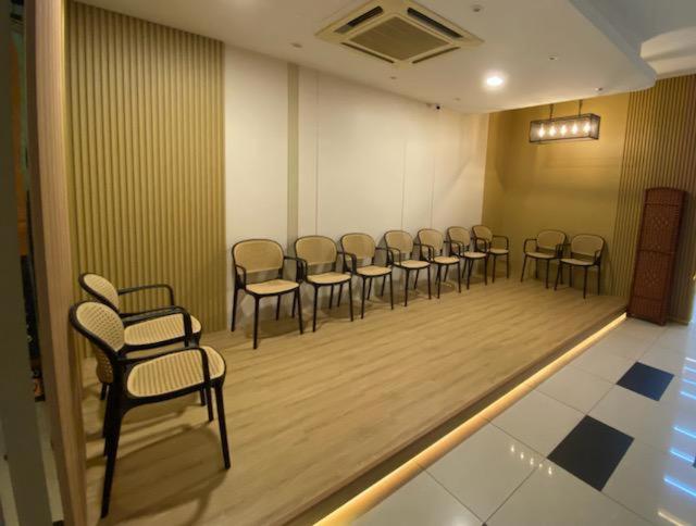Bangi Business Hotel Kampong Sungai Ramal Dalam Dış mekan fotoğraf