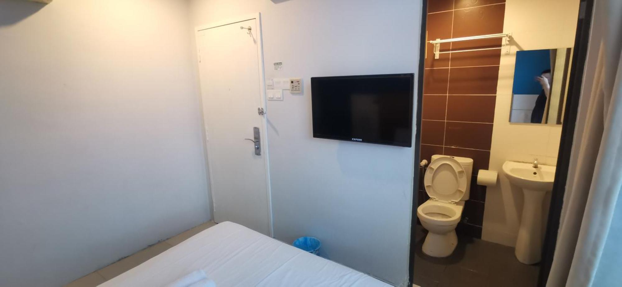 Bangi Business Hotel Kampong Sungai Ramal Dalam Dış mekan fotoğraf